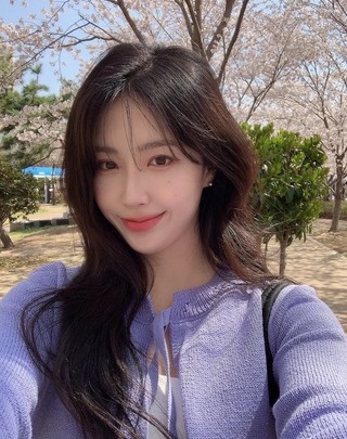 <p>눈밑지방재배치</p>
